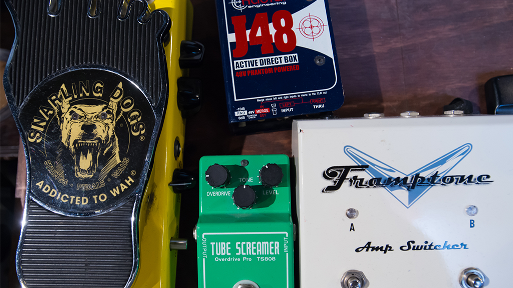 A photo of Brian Tarquin's Guitar Pedals